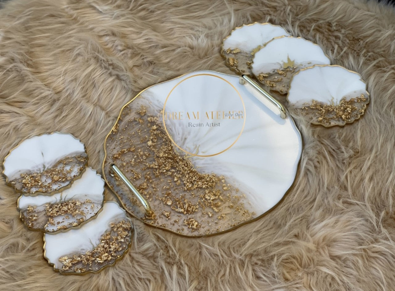 Circle Tray - Gold and White