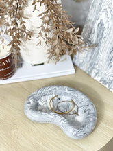 Load image into Gallery viewer, Jesmonite Moon Tray
