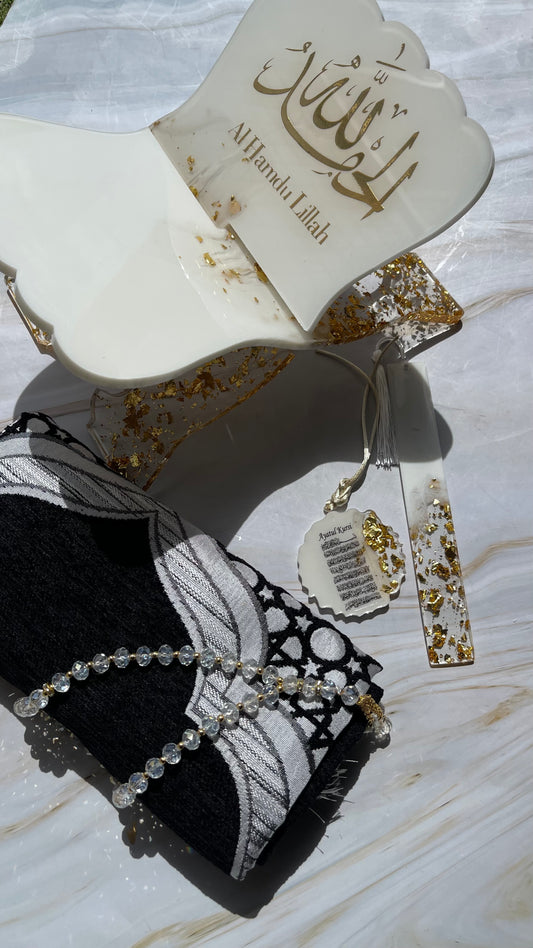 3-Eid Blessing Deluxe | Prayer Mat, Quran Holder,Bookmark, Tasbih & Ayatul Kursi