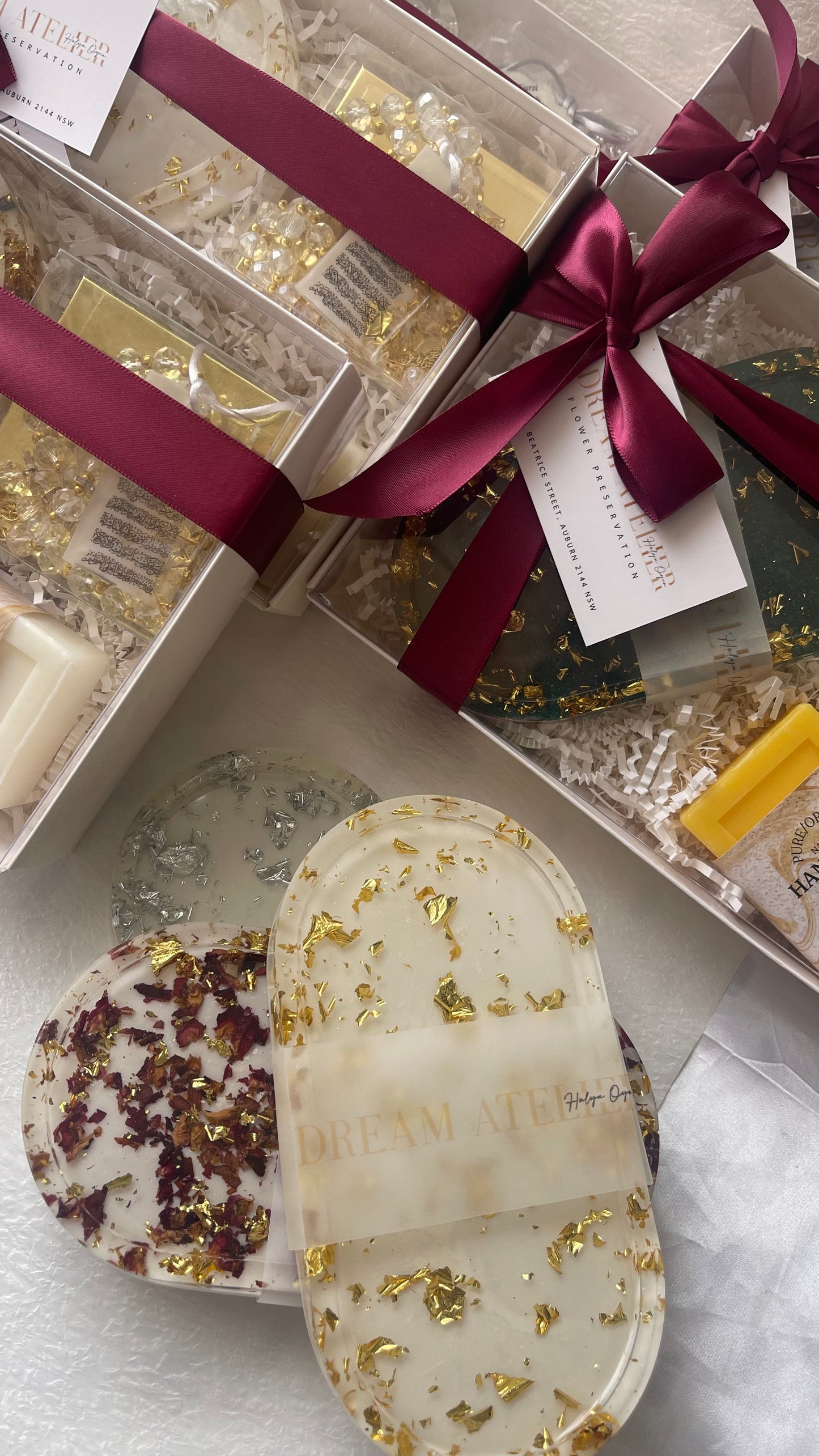Premium Gift Pack | Tray, Soap, Ayatul Kursi Car Hanger & Tasbih